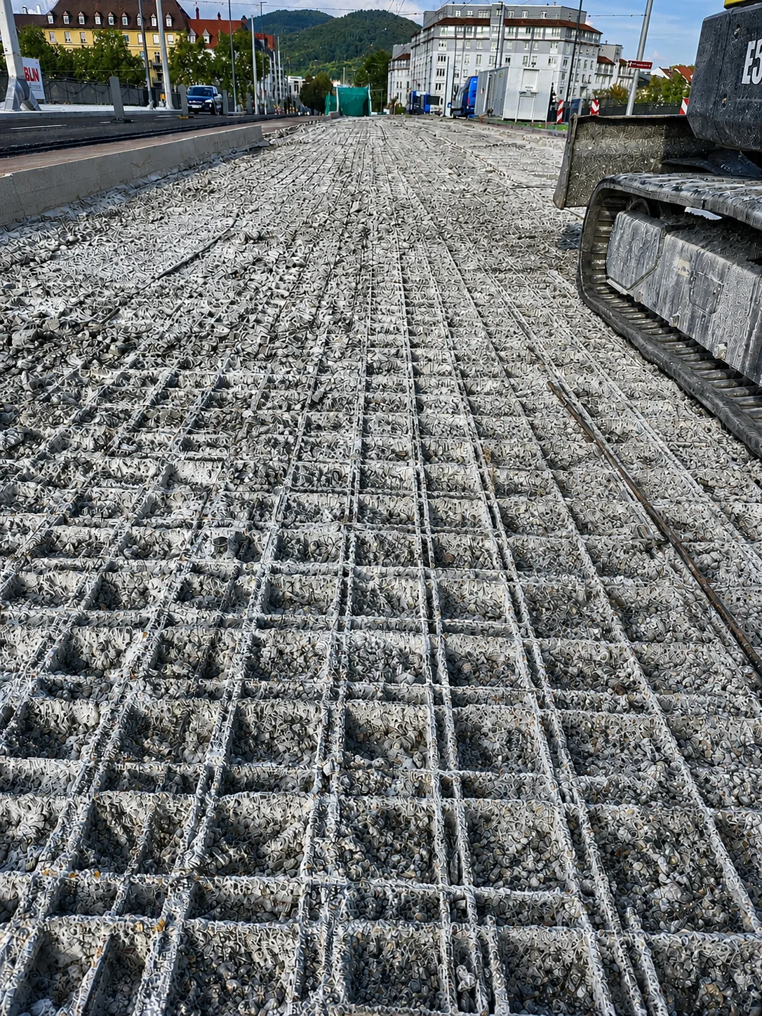 Betonabtrag an einer Fahrbahnplatte